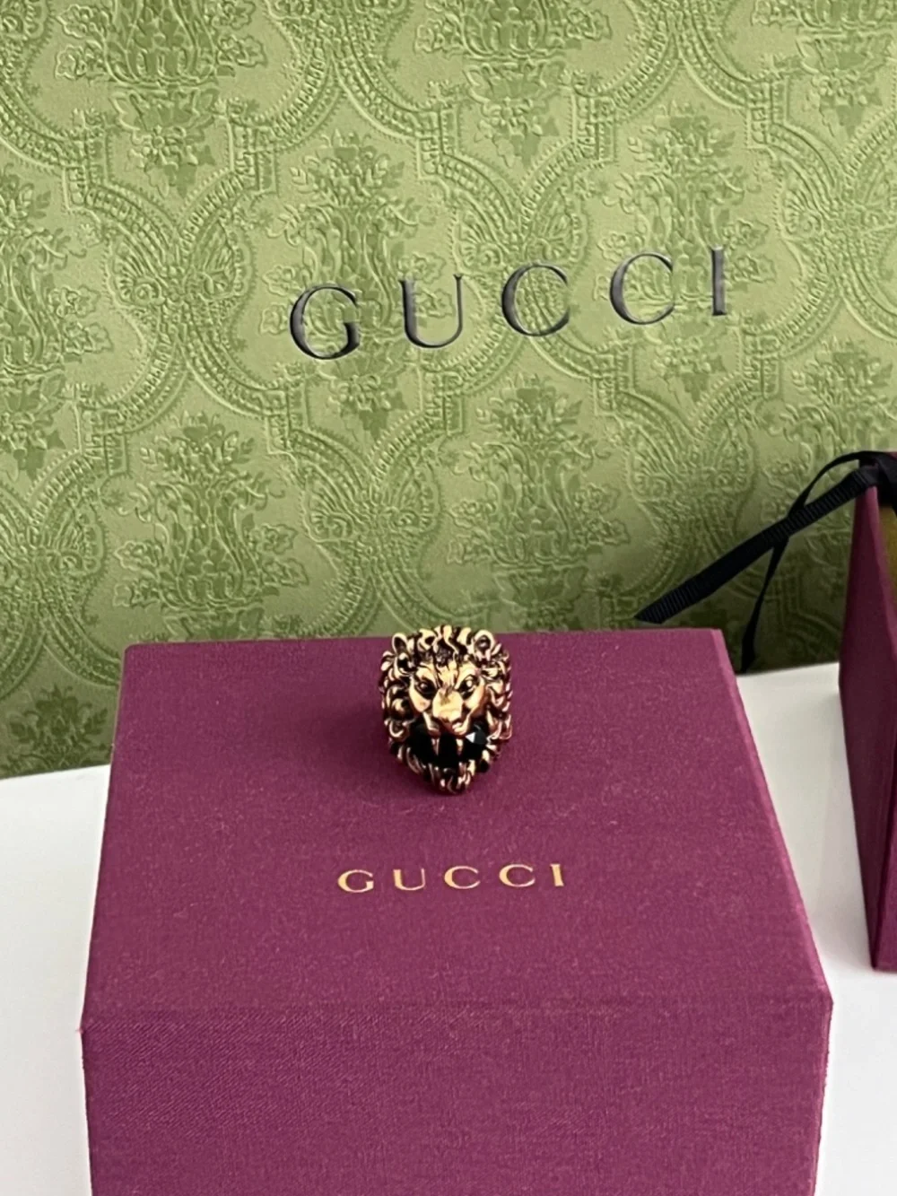 Gucci Lion Head Gold Color Ring with Black Stone Size 23 IT 10.5 US New